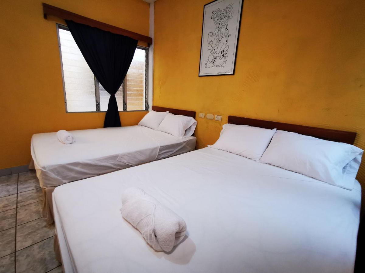 Natz Hotel Flores Luaran gambar