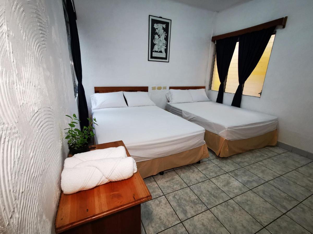 Natz Hotel Flores Luaran gambar
