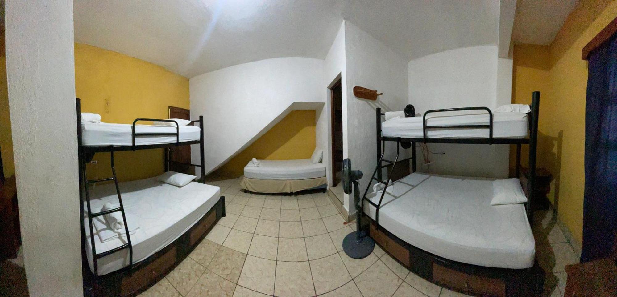 Natz Hotel Flores Luaran gambar